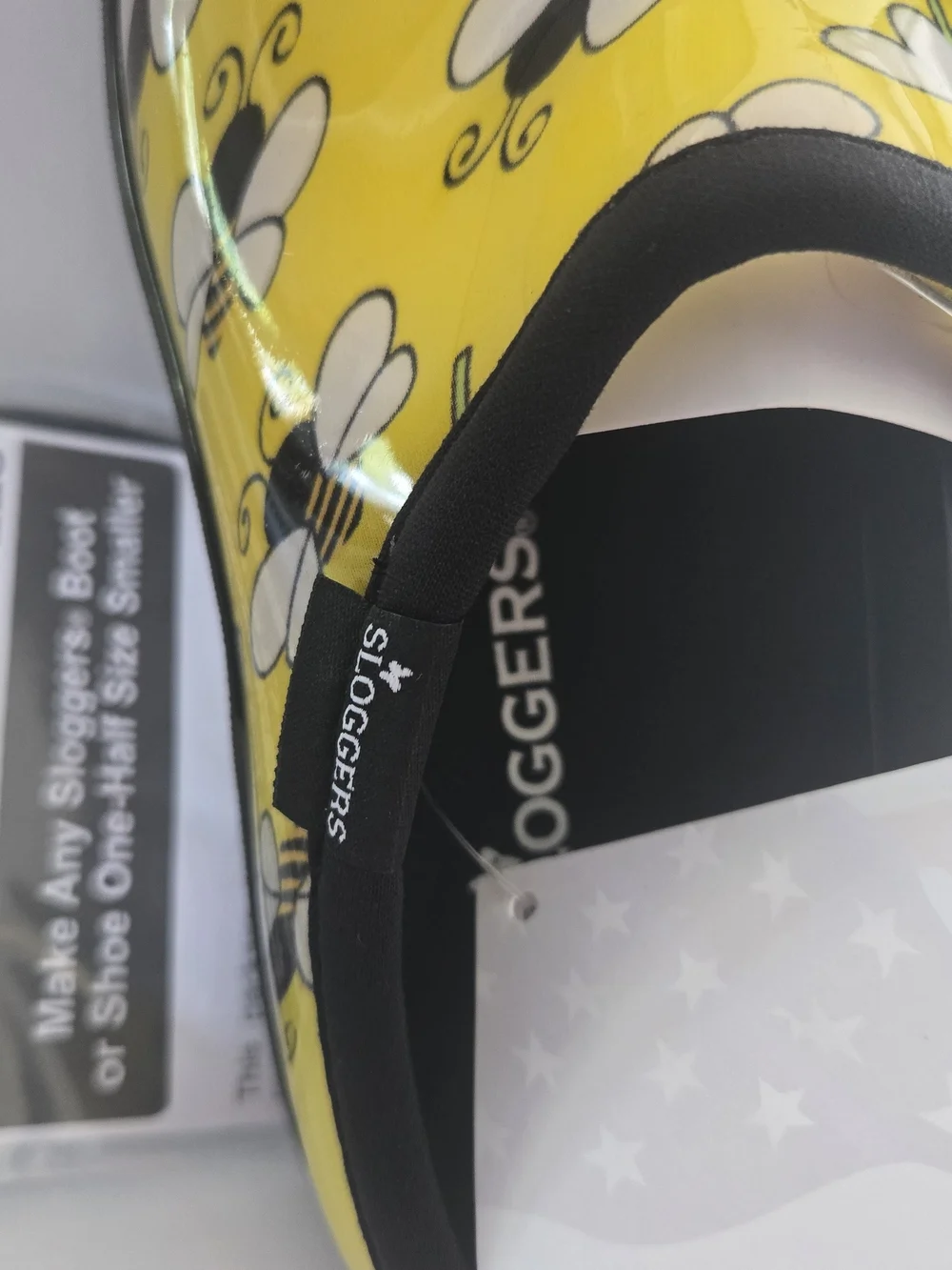 Sloggers Women's Rain & Garden Shoes Slip-On Yellow  Bumble B Print Sz 9 NWT